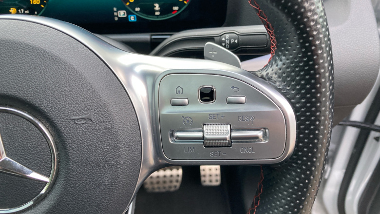 Mercedes-Benz GLA 200d AMG Line Premium Plus 5dr Auto Diesel Hatchback